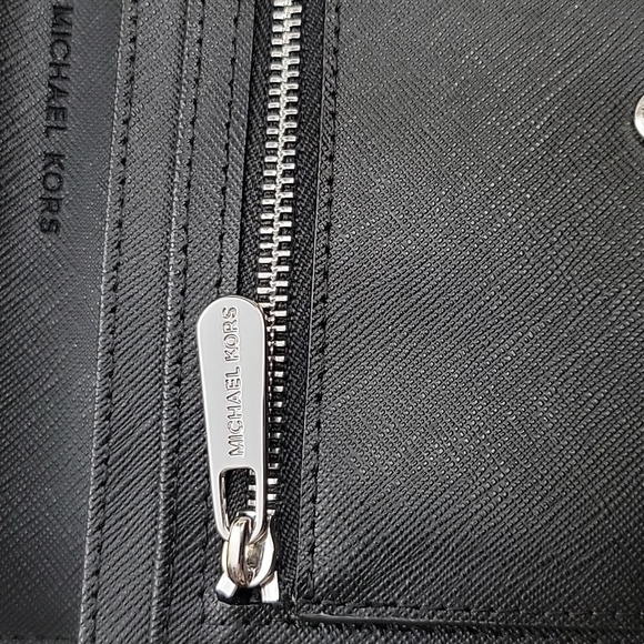 Michael Kors black leather tote purse and matching wallet. - Picture 11 of 12